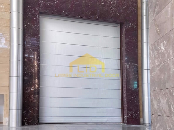 Mini Hangar Kapısı